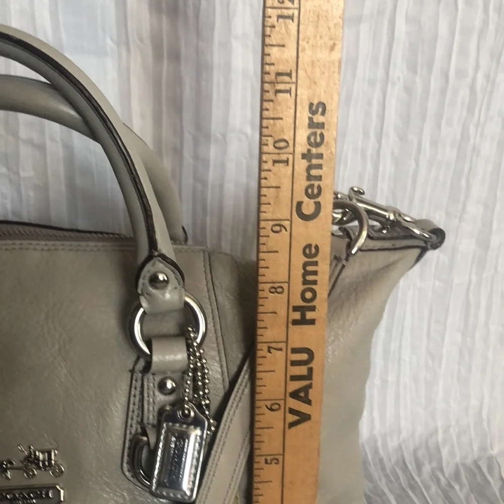 Vtg COACH ASHLEY large satchel tote w/chunky silver hardware & crossbody strap - Picture 16 of 16